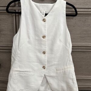 White button up vest